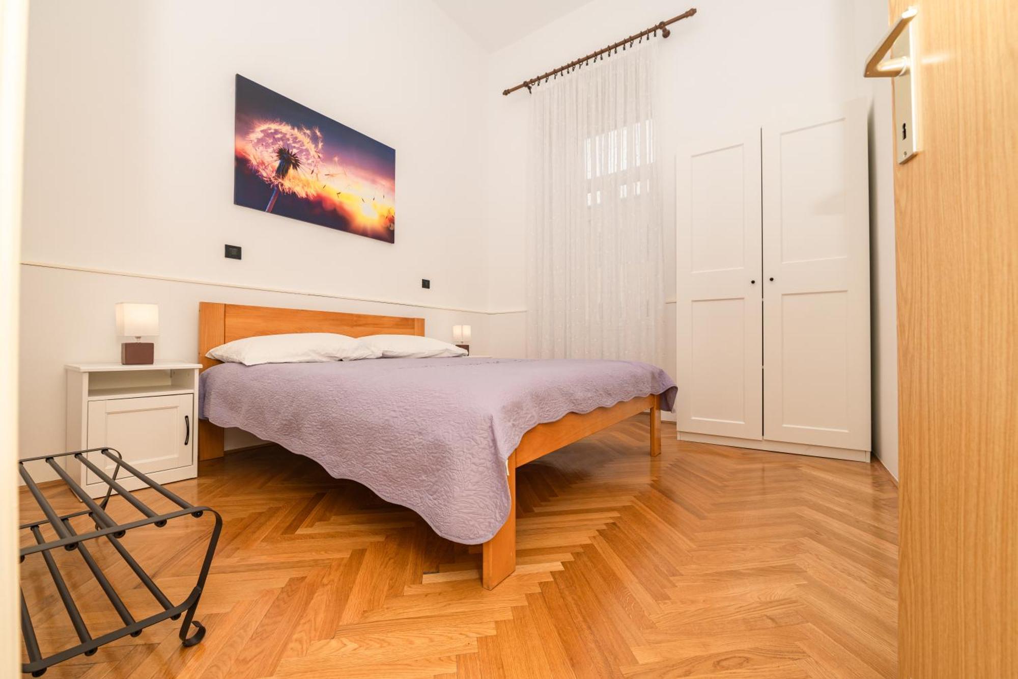 Апартаменти Aparment Kod Kule Црес Екстер'єр фото